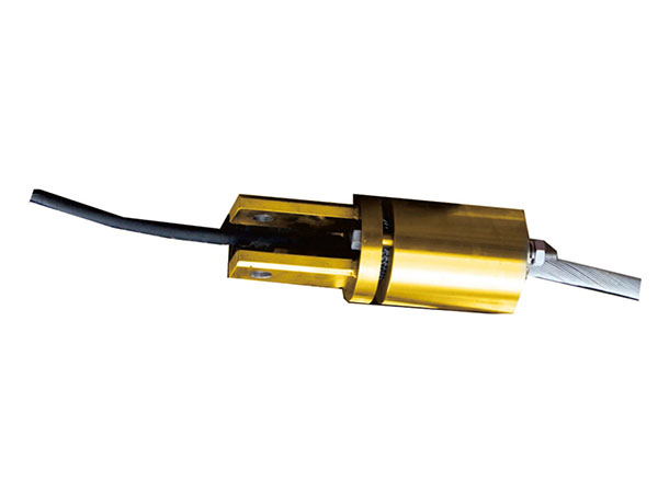 水下铠装电缆承缆器